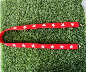 Cinturones de cuentas de lujo para niñas, correas elegantes duraderas en tamaños coloridos personalizados, regalo único acolchado para festivales y días de juego - Product Image 2