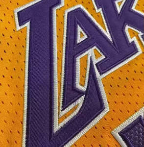 ชุดบาสเก็ตบอลชาย ชุดกีฬาบาสเก็ตบอลผู้ใหญ่ เสื้อบาสเก็ตบอลแบบกำหนดเอง ชุดบาสเก็ตบอล - Product Image 2