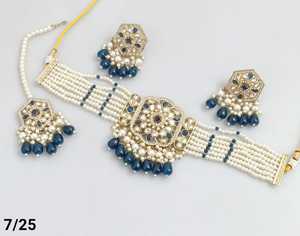 Diseño de flores impresionante hecho a mano Zirconia cúbica moda india gargantilla joyería collar con pendiente y Mangtika conjunto para mujer - Product Image 4