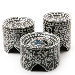 Juego de 2 Soportes para Pastel de Nácar para Chocolates, Bandejas para Servir, Piezas de Nácar Auténtico con Incrustaciones Hechas a Mano, el Más Popular para Ramadán - Product Image 1