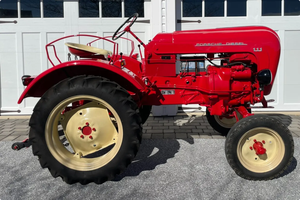 LISTO PARA CONDUCIR - USADO, VOLANTE A LA IZQUIERDA |   CONDUCCIÓN DERECHA |   Tractor Porsche Diésel 111 de 1957 - Product Image 2