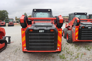 NUEVA Minicargadora de Dirección Deslizante Cerrada KIOTI TL750 Flow Plus de 74 HP, Maquinaria para Construcción y Edificación, Maquinaria para Movimiento de Tierras, Minicargadoras - Product Image 6