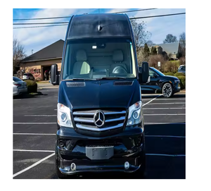 Mercedes-Benz Sprinter 2500 2016 Extrêmement Propre, Conduite à Gauche, Sièges en Cuir, 7 Places, Toit Ouvrant, Caméra Arrière, Prêt à être Expédié - Product Image 4
