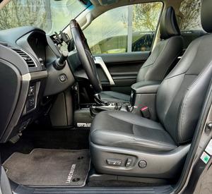 Nuevo/USADO Toyota Land Cruiser 2021 3.0L Diésel Transmisión Automática Potencia 150KW (204 HP) - Product Image 2