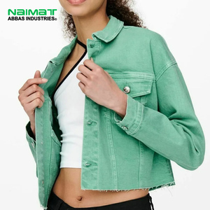 Veste en jean courte pour femmes, mode décontractée, streetwear, manches longues, boutonnée, veste en jean courte tendance, design de vêtements d'extérieur - Product Image 1