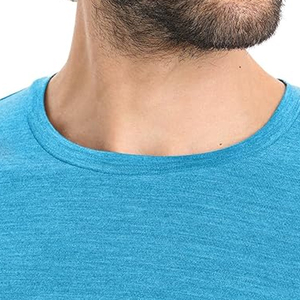 Camiseta Moderna para Hombre, Diseñada para una Comodidad Relajada con un Aspecto Refinado y un Atractivo Diario - Product Image 3
