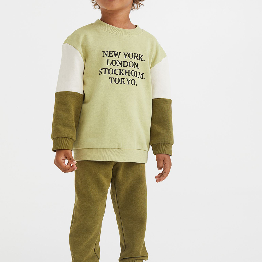 Boy's Slim Fit Sweatshirts with Kangaroo Pocket Fitness Wear Hoodies for Gents
