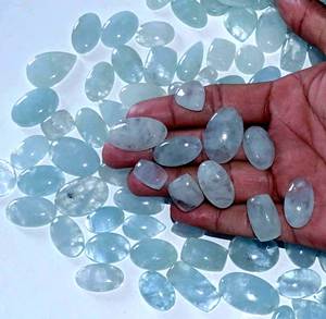 100% aguamarina natural piedras preciosas sueltas mezcla lote forma y tamaño aguamarina cabujón piedras preciosas sueltas para uso fabricación de joyas - Product Image 4