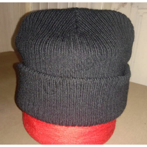 Gorro de invierno grueso Unisex cálido acrílico Skullcap patrón de lazos diseño personalizado gorra a prueba de frío para hombres mujeres playa aplicable - Product Image 1