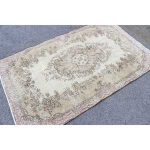 Alfombra de 4.1x6.46 pies, Alfombra Turca Vintage, Alfombra de Retazos Beige y Rosa - Product Image 3