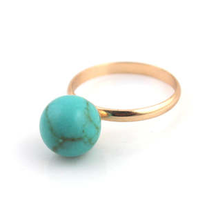 Bague solitaire avec perle et turquoise, collection élégante de bagues en perles - Product Image 2