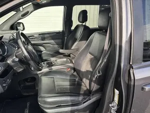 Dodge Grand Caravan SXT 2016 - Product Image 2