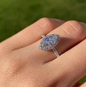 Anillo de Diamante Moissanita de Plata 925 de Exportador Indio para Compromiso o Joyería Fina Única y Brillante para Mujer al Mejor Precio - Product Image 5