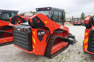 NUEVA Minicargadora de Dirección Deslizante Cerrada KIOTI TL750 Flow Plus de 74 HP, Maquinaria para Construcción y Edificación, Maquinaria para Movimiento de Tierras, Minicargadoras - Product Image 4