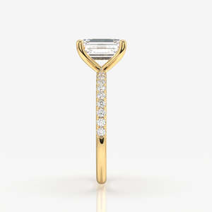 แหวนทอง 14k ประดับเพชรทรงเหลี่ยมมรกตเพาะเลี้ยงในห้องปฏิบัติการ - Product Image 4