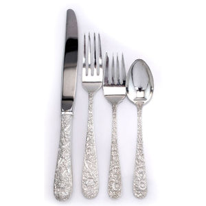 Ensemble de salle à manger 4 pièces avec poignées en cristal Couverts en acier inoxydable de style américain durable en argent - Product Image 1