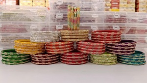 Élégants bracelets Rajwadi pour femmes en alliage de zinc en métal avec perle en forme de boule à la mode principale parfaite pour le festival de mariage et l'usure quotidienne - Product Image 3