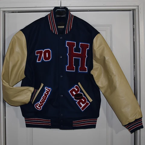 Veste universitaire d'hiver personnalisable XL pour hommes avec fermeture à bouton sur pied manchette tricotée et grandes poches impression de logo de bonne qualité - Product Image 5