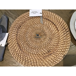 Handmade Round <b>Rattan</b> Charger Plate Floral Round <b>Placemats</b> Natural <b>Rattan</b> <b>Placemats</b> for Dining Wholesale - Product Image 4