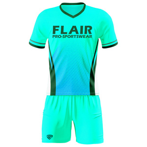 Kits de football rétro conçus sur mesure Uniformes de maillot de football pour enfants de haute qualité pour hommes - Product Image 4