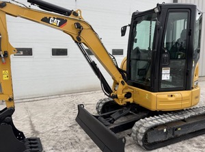 Excavatrice Offre Spéciale pelleteuse CAT 303.5E2 CR Mini pelle cabine complète avec AC et Heat - 5 'stick - Product Image 3