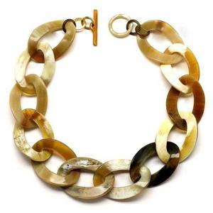 Collier classique en corne et os de buffle naturel pour femme Cadeau de mode de style animal poli - Product Image 5