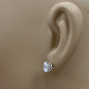 Boucles d'oreilles clous en or blanc 14 carats 2,00 CT avec saphirs blancs, cadeau d'anniversaire, fermoirs à vis, cadeau pour elle - Product Image 2