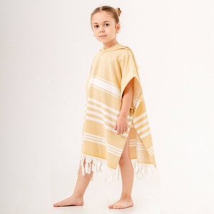 Albatros Kids Poncho con capucha y toalla, color mostaza, de 2 a 5 años - Product Image 5