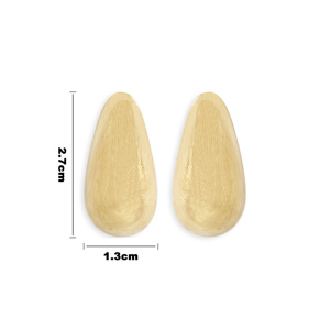 CUCOCUCA YXQ E321 Orecchini a perno in acciaio inossidabile placcato oro con finitura dorata spazzolata, design semplice, ideali per l'uso quotidiano - Product Image 1