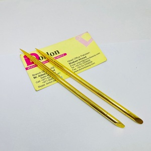 ที่ดันหนังกำพร้าปลายสองด้านชุบทอง สแตนเลส สำหรับทำเล็บ  รับผลิตแบบกำหนดเองและติดฉลากส่วนตัว สำหรับดูแลเล็บ - Product Image 1