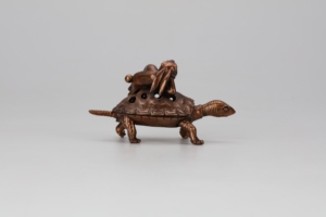 Lư hương Kisendo-Nhật Bản-Thỏ và Rùa - Product Image 3