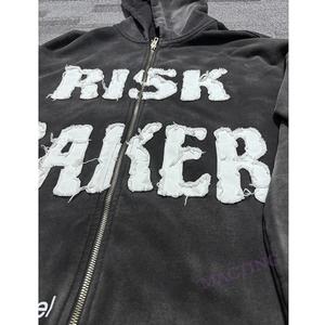 OEM personalizado Streetwear sudaderas con capucha parche trabajo y bordado Diseño ácido lavado de gran tamaño pulóver sudadera proveedor - Product Image 4