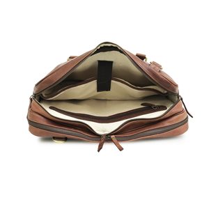 Sac fourre-tout pour ordinateur portable en cuir brun Hunter Matériaux élégants et durables pour la fabrication de bagages et de sacs - Product Image 6