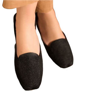 Mocassins pour femmes de couleur personnalisée fabriqués au Pakistan, service OEM, dessus en jute antidérapant, semelle extérieure en cuir véritable, haute qualité, faible MOQ - Product Image 1