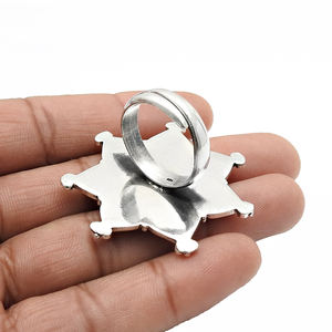 Charmant Design Solide 925 Sterling Oxydé Argent Forme Artisan Look Bague Ethnique Bijoux Faits À La Main Fournisseurs En Gros - Product Image 4