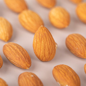 Almendras de California CHUNMOON de Calidad Superior, Horneadas, Dulces, con Sabor Equilibrado, Secadas con Cuidado, Máxima Frescura, Higiénicas, en Envase a Granel - Product Image 6