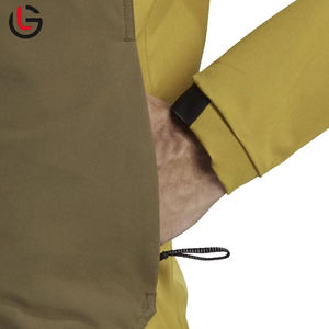 Chaqueta Softshell transpirable ligera con cuello levantado Diseño totalmente personalizable para el invierno Sostenible Hecho con estilo Pakistán - Product Image 2