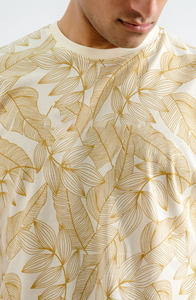 T-shirt brodé à manches courtes de marque à la mode à sublimation de conception de col rond pour hommes - Product Image 4