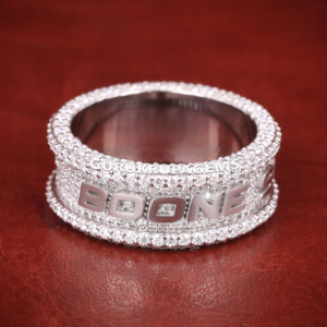 Gran oferta estilo Hip Hop Lab Grown Ring Ice Out 925 Silver Custom Band Ring con caja de regalo - Product Image 1