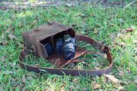 Tas Kamera Kulit Asli ALBORZ Vintage Retro Kasual untuk Fotografer DSLR Berkualitas Tinggi dengan Ritsleting, Pembagi Berlapis, dan Ringan