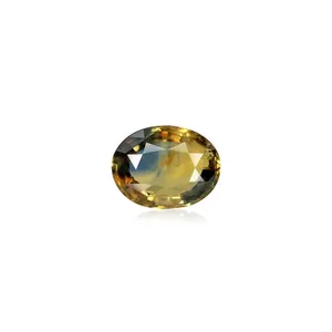 Zafiro Bicolor de 2.65 Quilates, Gema Natural Facetada en Forma Ovalada Marquise, Rojo, Naranja, Azul, Rosa, con 8mm de Altura y 1mm de Diámetro de Orificio - Product Image 1