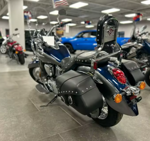 Moto cruiser V-Twin 903cc Vulcan 900 Classic LT neuve, très demandée, PRÊTE À ÊTRE EXPÉDIÉE - Product Image 4