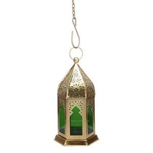 Lanternes en fer décoratives marocaines faites à la main de haute qualité avec verre de couleur rouge pour accrocher et décoration de table - Product Image 2
