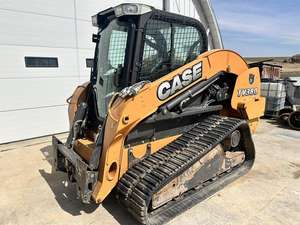 Chargeuse compacte Case TV380 2011 en bon état, roues auto-nivelantes, tracteur, commandes commutables, composants, moteur - Product Image 2