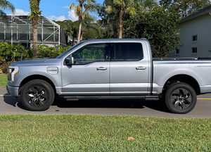 FORD F-150 LIGHTNING LARIAT 2022 USADO (LHD/RHD) - Product Image 5