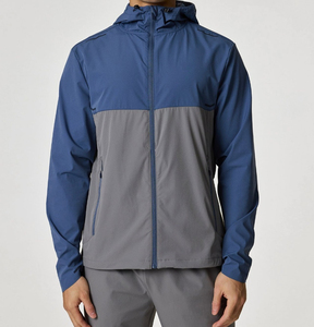 100% Polyester hommes sport réfléchissant imperméable coupe-vent Jogging costume sport Double poche coupe-vent contraste couleur - Product Image 5