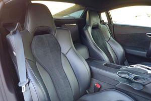 ACURA NSX 2017 USADO CON VOLANTE A LA IZQUIERDA/DERECHA - Product Image 3