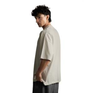 Camiseta Oversize Orgánica T32 2026 de Peso Pesado, Color Taupe Ahumado - Camisetas de Jersey de Moda Teñidas con Hilo, Sólidas, Estampadas y de Gran Gramaje - Product Image 1