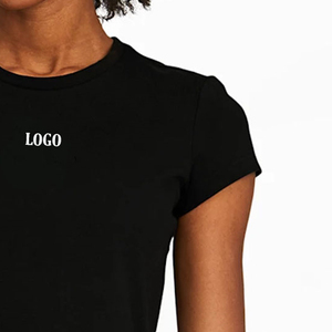 T-shirt pour femme, design confortable et extensible, essentiel pour l'été, vêtements durables de qualité supérieure, tissu en coton respirant, respectueux de l'environnement - Product Image 6