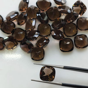 Quartz fumé brun naturel 10MM taille coussin, pierre précieuse en vrac de qualité supérieure pour la fabrication de bijoux, Red Mountain Gems - Product Image 1